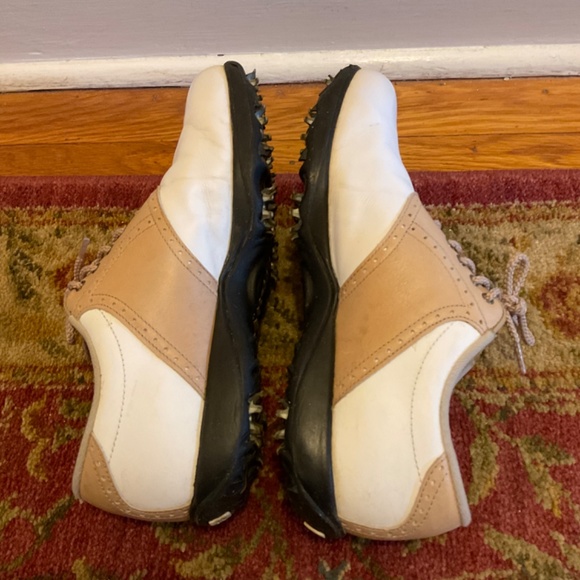 FootJoy Golf Shoe Cleats - Women Sz 7.5 - Classic White Tan Summer Series - Picture 4 of 9